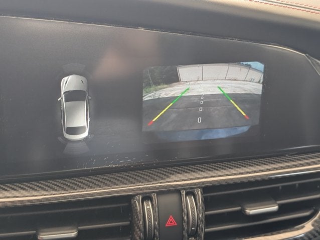 2018 Alfa Romeo Giulia Quadrifoglio Base