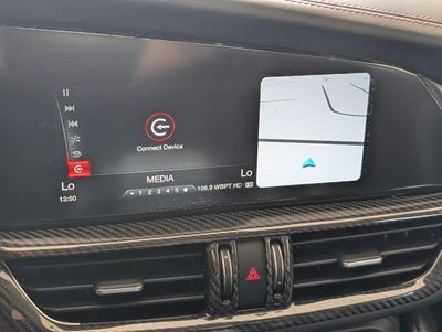 2018 Alfa Romeo Giulia Quadrifoglio Base
