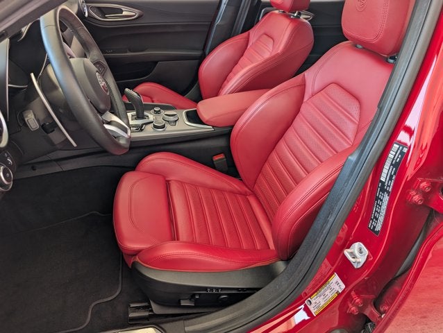 2022 Alfa Romeo Giulia Veloce