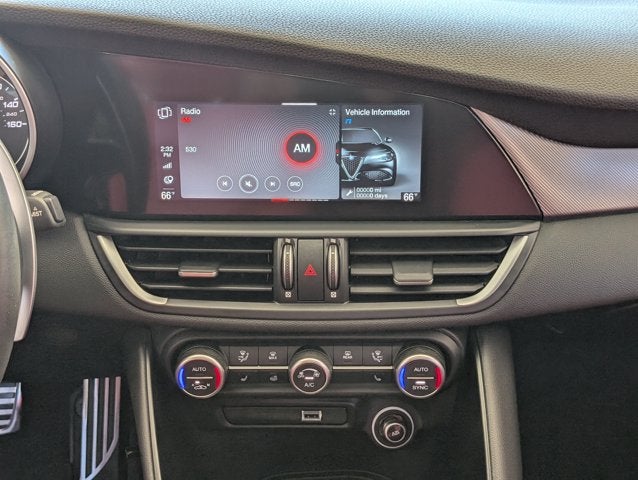2022 Alfa Romeo Giulia Veloce