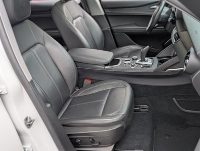 2021 Alfa Romeo Stelvio RWD