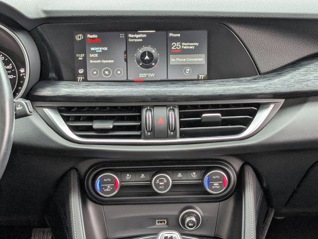 2021 Alfa Romeo Stelvio RWD