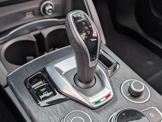 2021 Alfa Romeo Stelvio RWD